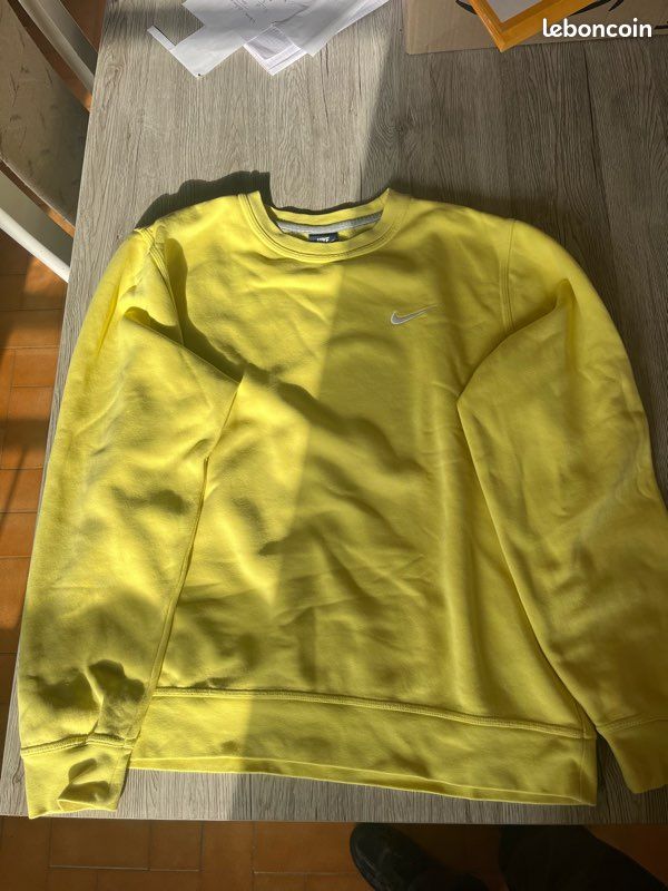Sweater Pull Jaune Nike Pull Nike Vêtements