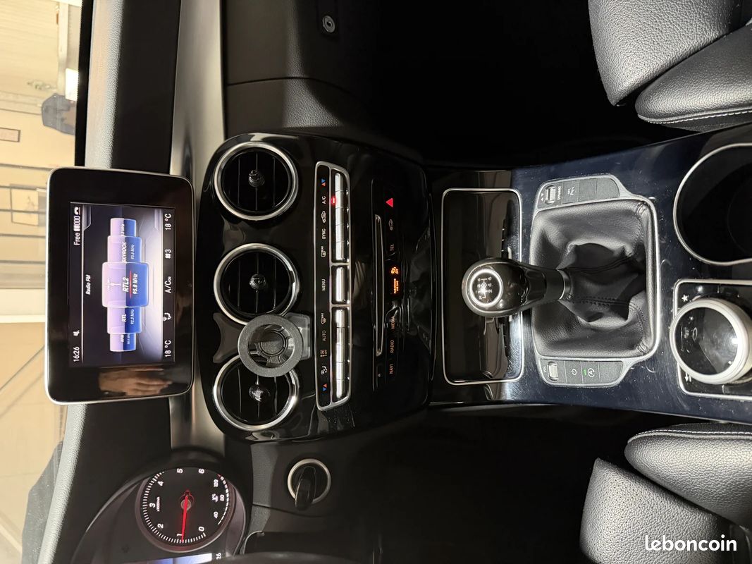 Mercedes-Benz CLASSE C C200 D SPORTLINE (image 21)