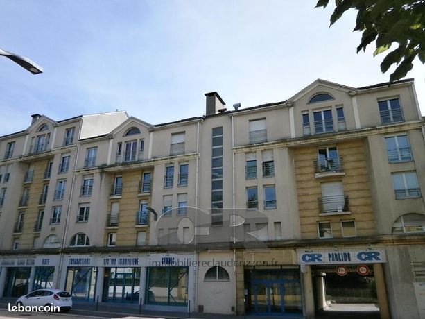 Studio 1 pièce 32 m²
