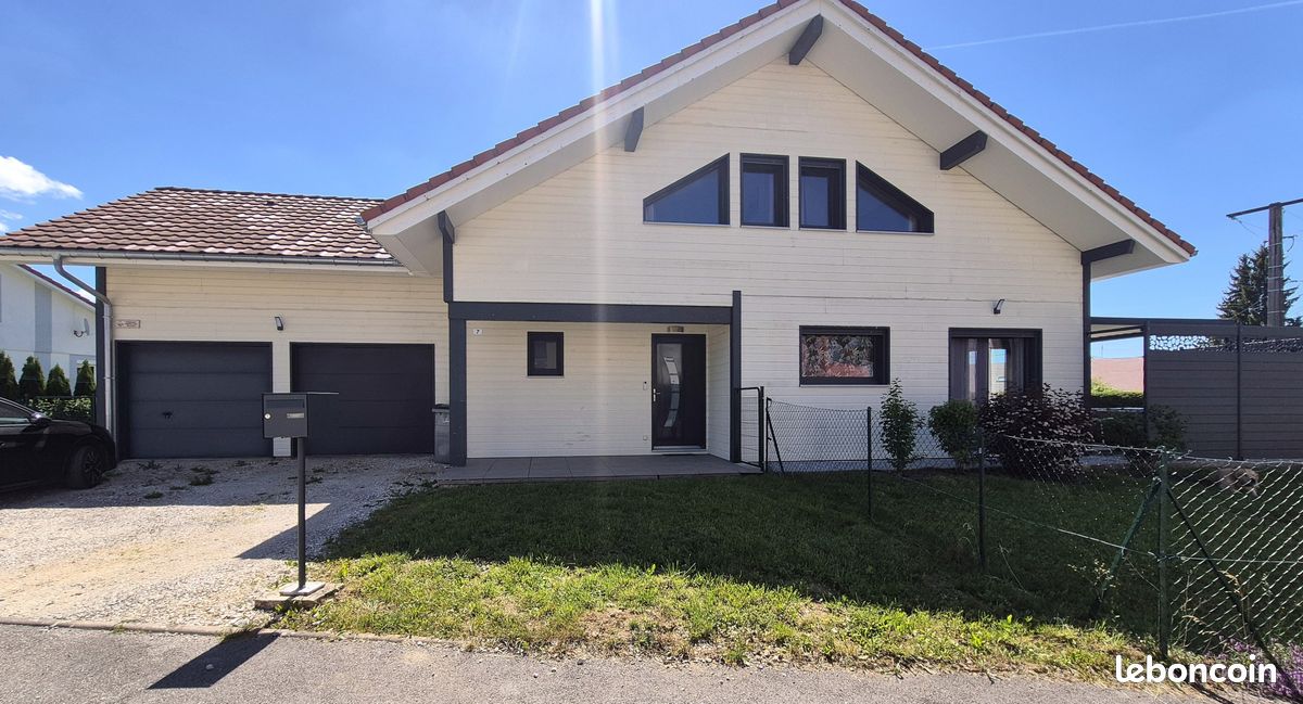 Maison 6 pièces 135 m² · à Le Russey · 135 m² · 440 000 €