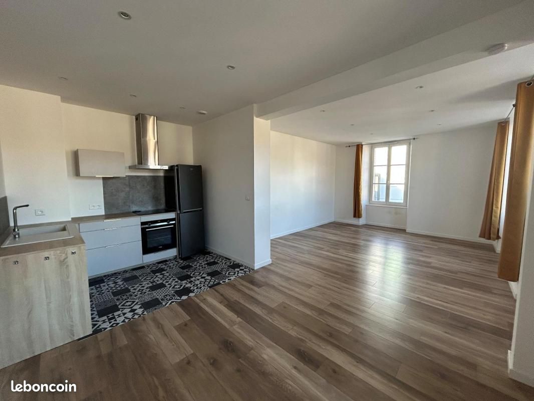 Appartement 3 pièces 79 m² · à Montbéliard · 79 m² · 650 €/mois