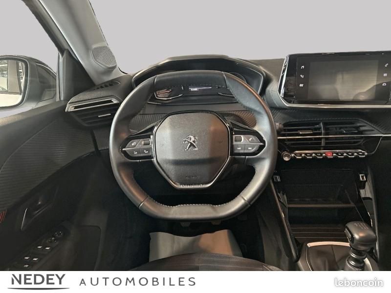 Peugeot 208 1.2 PureTech 100ch S&S Active (image 9)