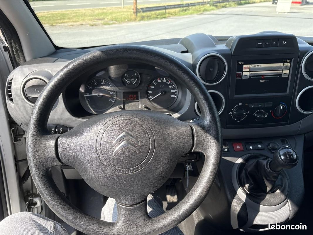 CITROEN BERLINGO 1.6 BlueHDi - 100 - GARANTIE 12 MOIS (image 19)