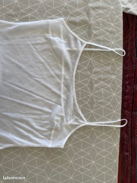 Robe sans manches soie imprimée zig-zags noirs sur fond blanc (image 11)