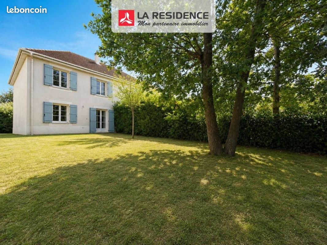 Maison 4 pièces 90 m² · à Freneuse · 90 m² · 235 000 €