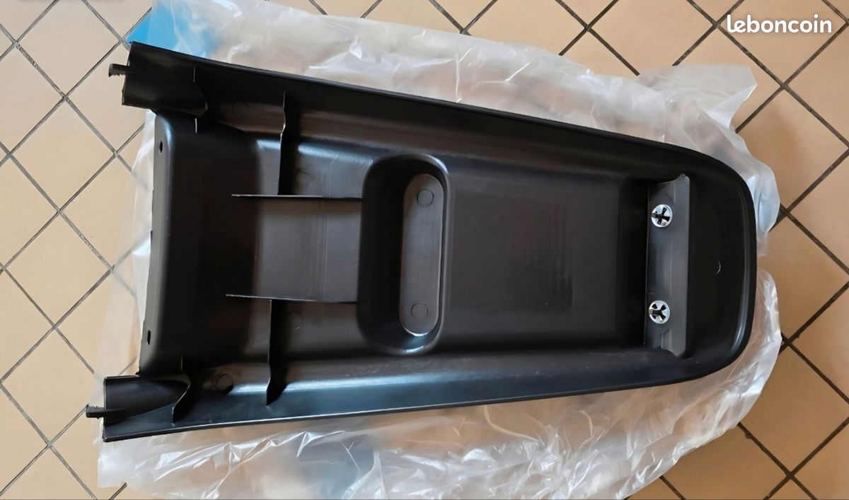 Bavette scooter stunt slider (image 2)