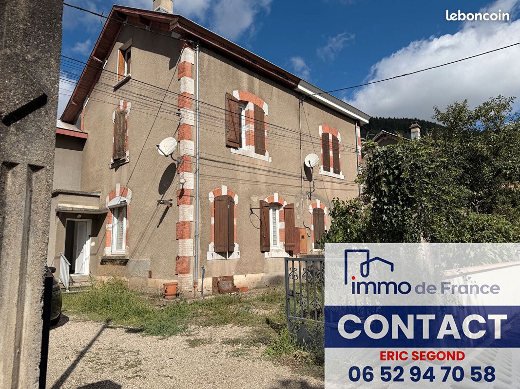 Maison 5 pièces 113 m² · à Viviez · 113 m² · 106 000 €