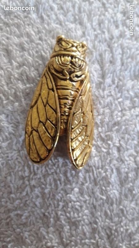 Broche Ancienne Grand Cigale Dorée - René Gouin France, Laiton Plaqué Or - Occasion Bon État
