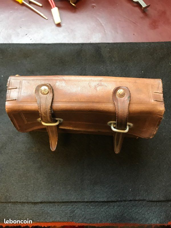 Ancienne sacoche à outils en cuir pour moto ou cycle vélo 1914 à