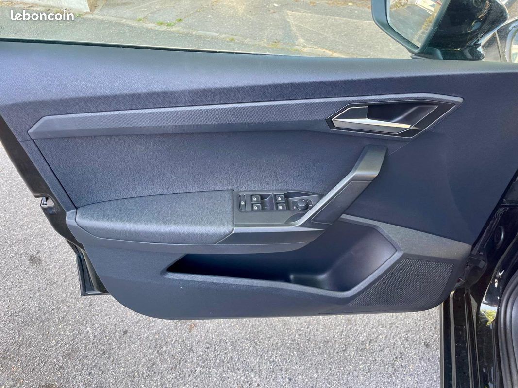 SEAT IBIZA 1.0 TSI 95 URBAN 5 Portes (image 19)