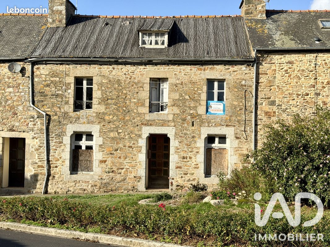 Maison 5 pièces 121 m² · à Goudelin · 121 m² · 43 000 €