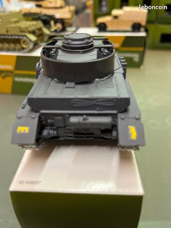 Le Panzer IV gris canon long en miniature de Solido incomplet au 1/50e