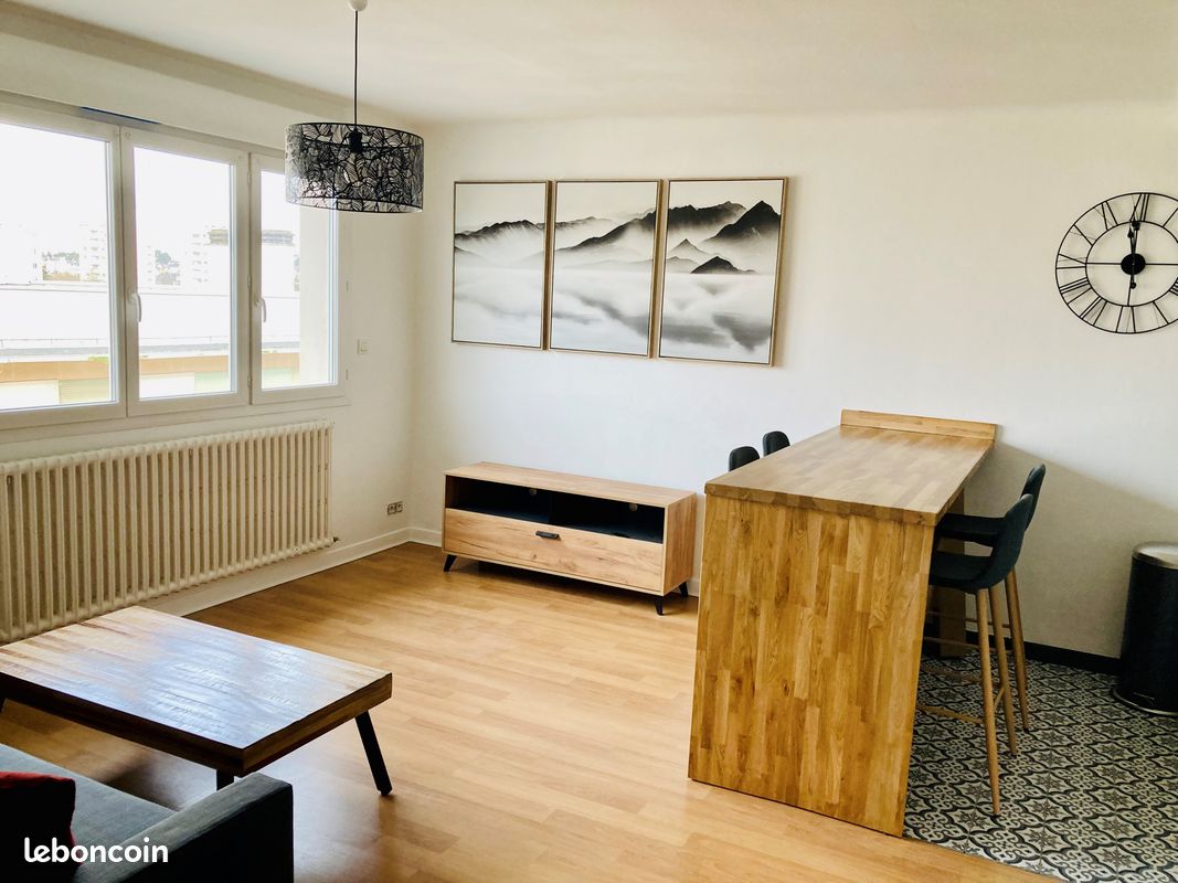 Appartement 2 pièces 50 m² · à Vannes · 50 m² · 820 €