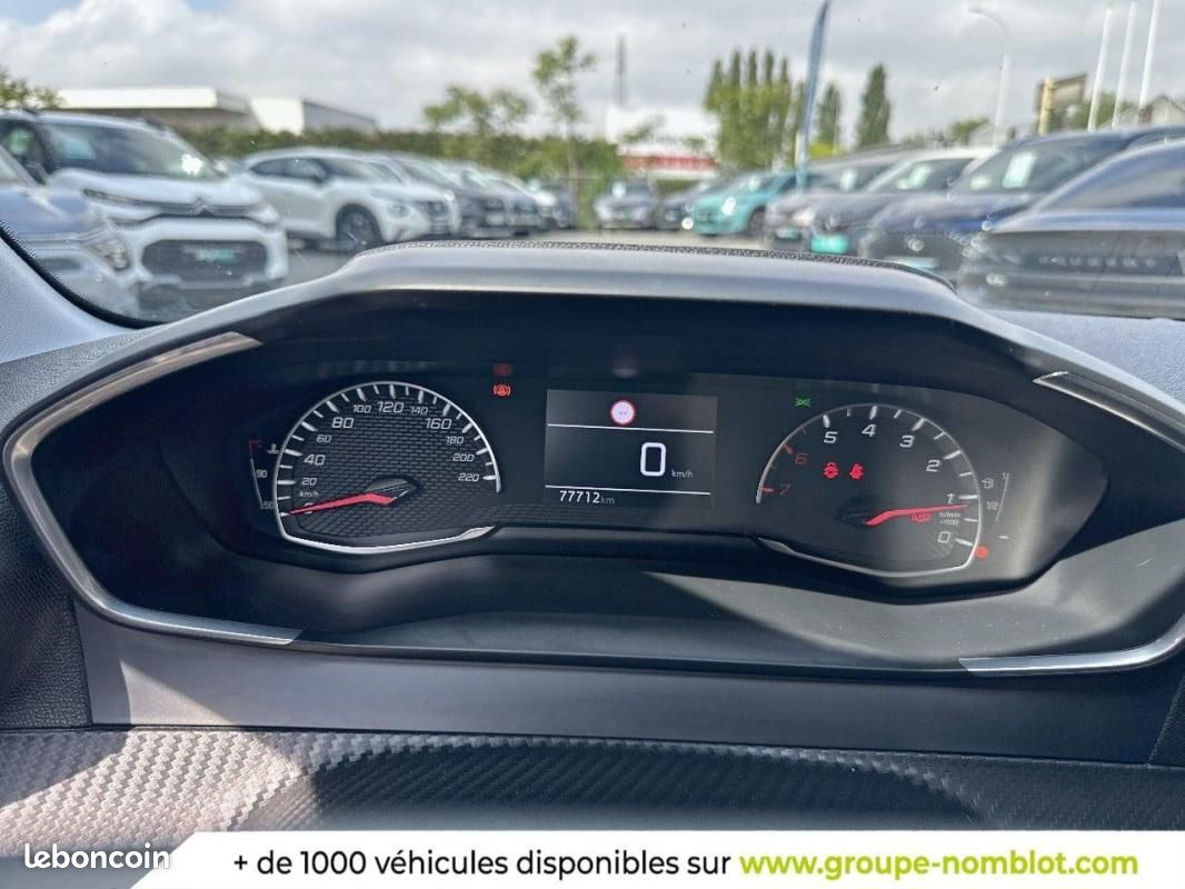 Peugeot 208 PureTech 100 S&S BVM6 Style (image 10)