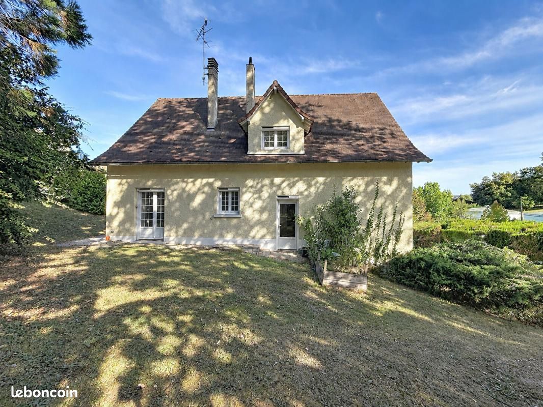 Maison 6 pièces 155 m² · à Boulazac Isle Manoire · 155 m² · 277 000 €