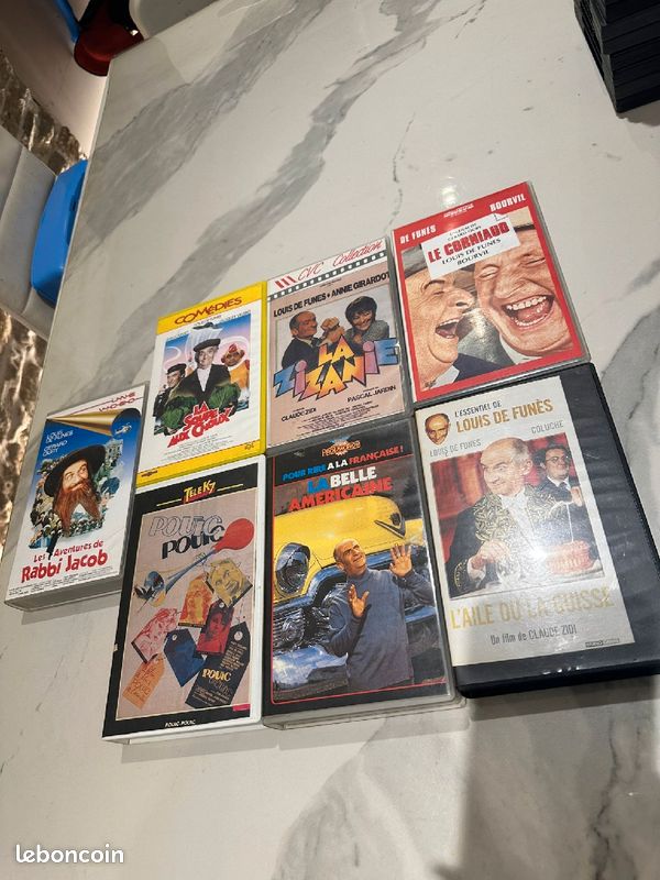 Lot de 7 VHS de louis de Funès (image 1)
