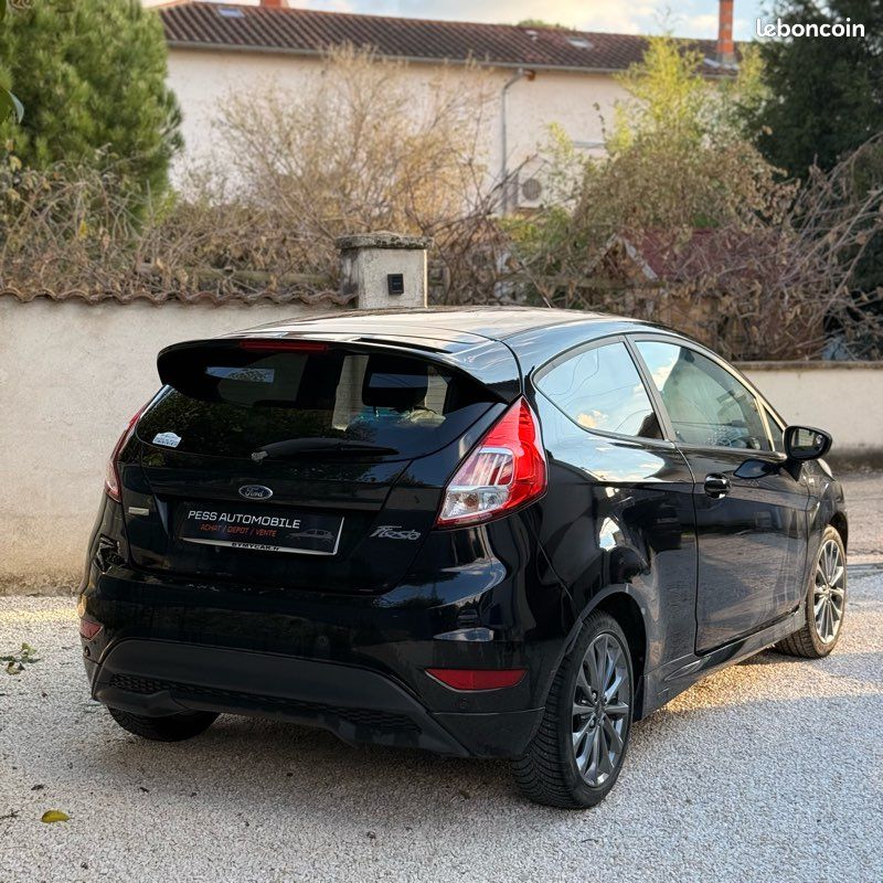Ford fiesta 100 ch st Line (image 2)