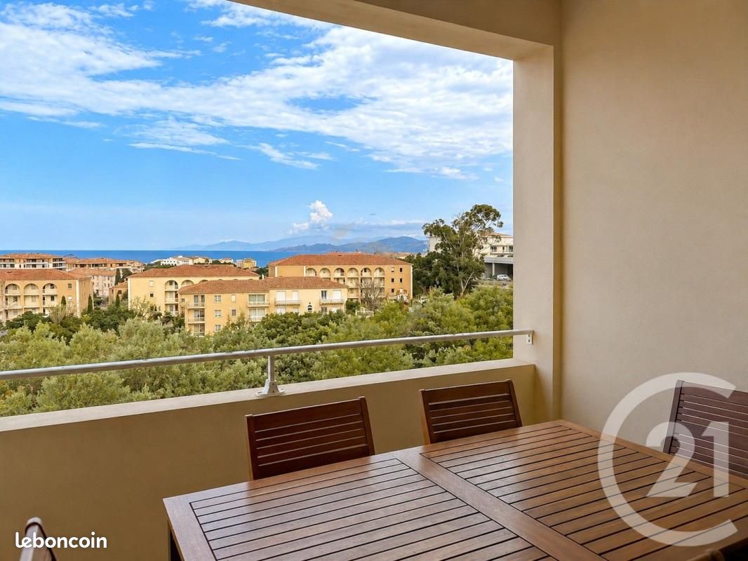 Appartement 2 pièces 55 m² · à L'Île-Rousse · 55 m² · 250 000 €