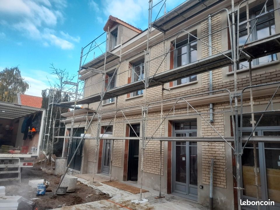 Terrain 1 000 m² Herbeville · 340 000 €
