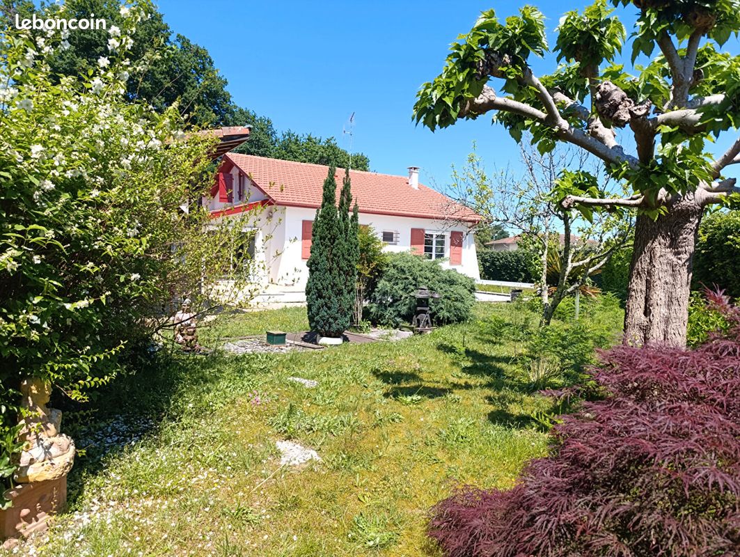 Maison 7 pièces 180 m² · à Boucau · 180 m² · 598 500 €