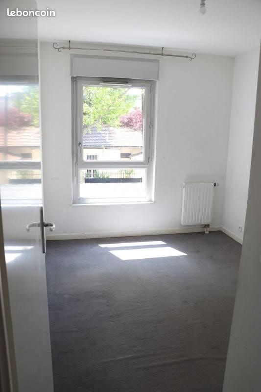 Appartement 3 pièces 62 m² · à Saint-Ouen-sur-Seine · 62 m² · 1 555 €/mois