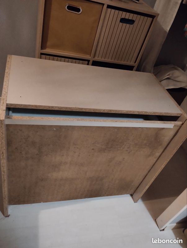 Commode (image 4)
