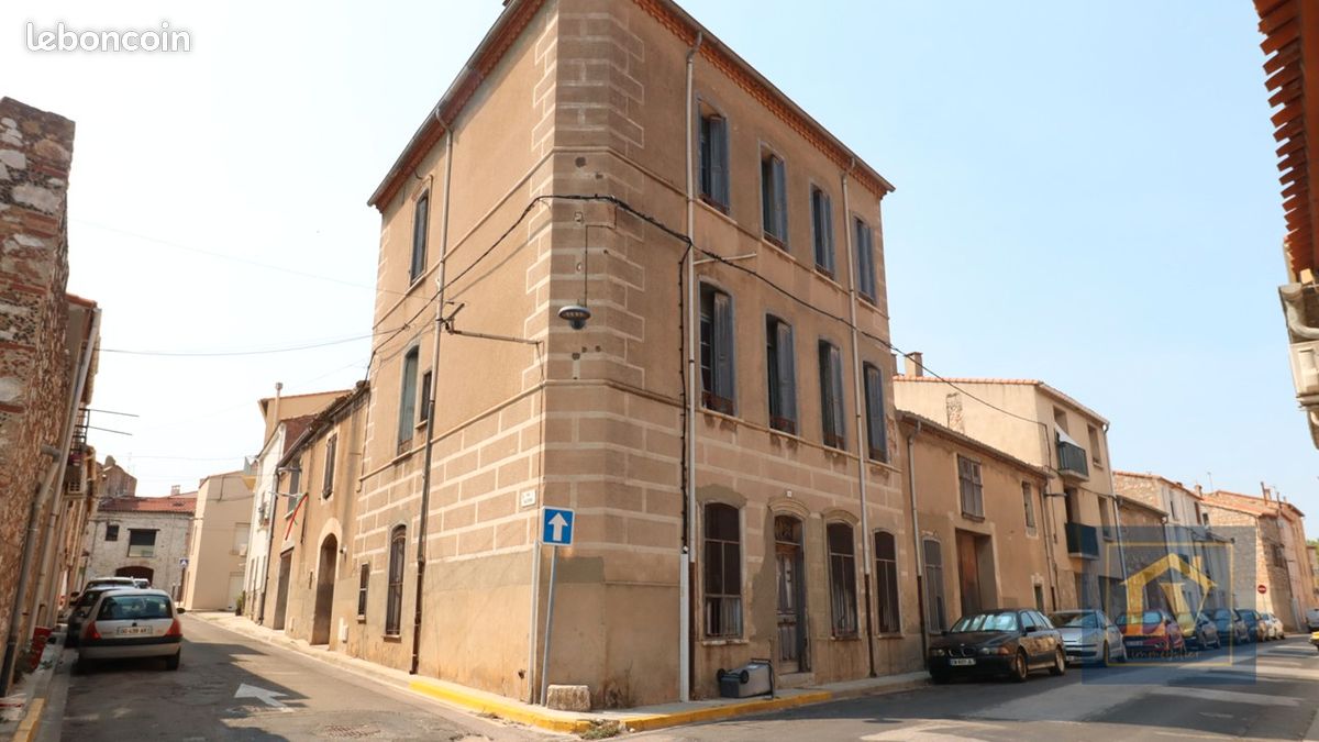Maison 7 pièces 209 m² · à Salses-le-Château · 209 m² · 119 000 €