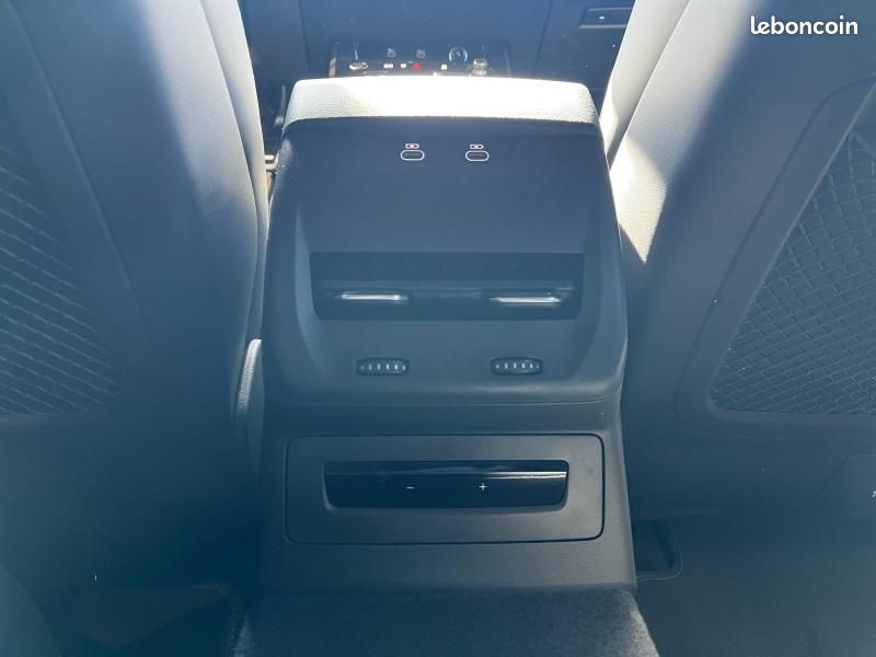 Audi A5 Avant 2.0 e-hybrid 299ch S line quattro S tronic 7 (image 26)
