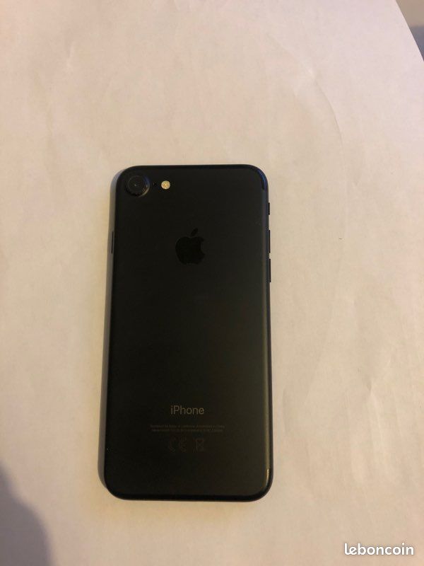 IPhone 8 bon état (image 2)