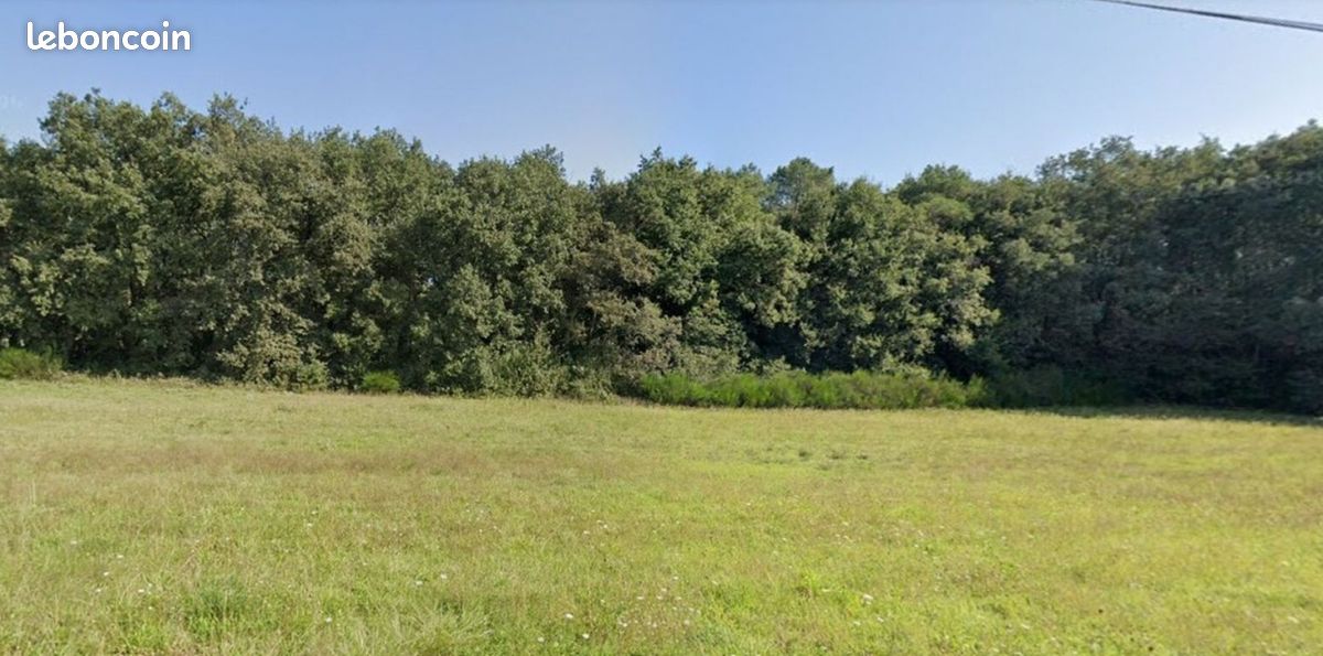 Terrain à bâtir de 3000 m² à CENAC-ET-SAINT-JULIEN (24) · à Cénac-et-Saint-Julien · 30 000 €