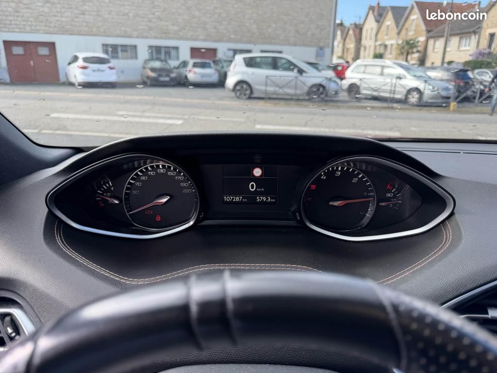 PEUGEOT 308 1.5 BlueHDi S&S - 130 GT Line gps + clim + camera AR + Radar AR (image 27)