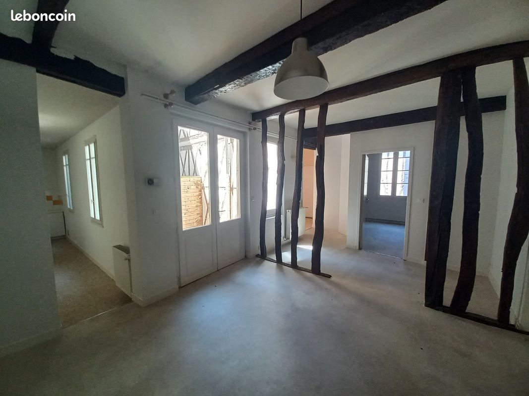Local commercial 496 m² · à Mirande · 496 m² · 317 000 €