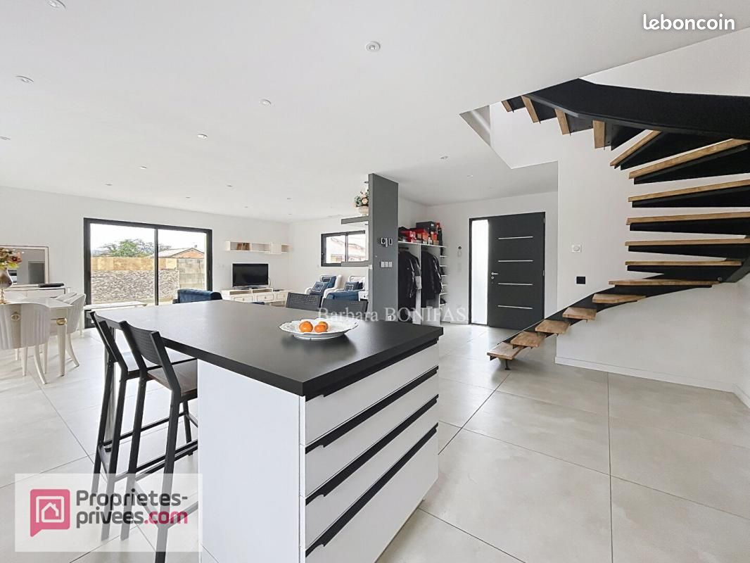 Maison 4 pièces 124 m² · à Saint-Sulpice-la-Pointe · 124 m² · 364 000 €