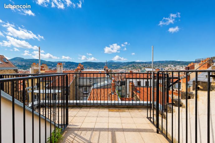 Appartement quatre pièces de 114 m² à Clermont-Ferrand, quartier Jaude