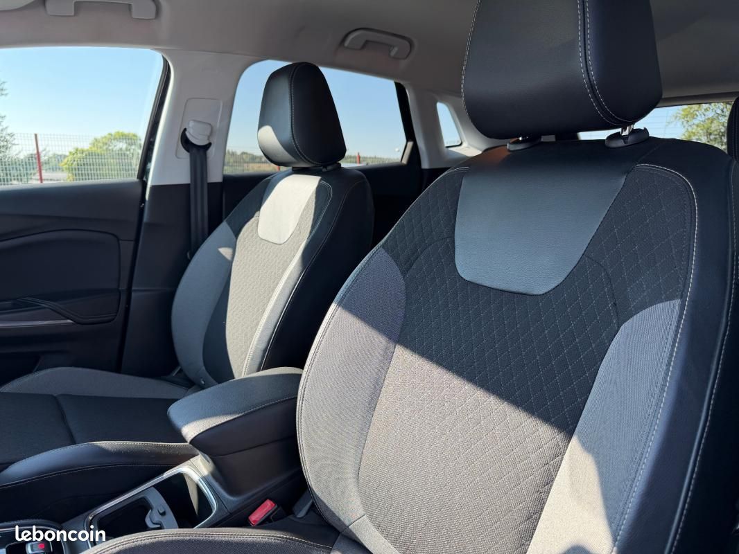 Opel Grandland X BUSINESS 1.5 Diesel 130 ch BVA6 Innovation (image 19)
