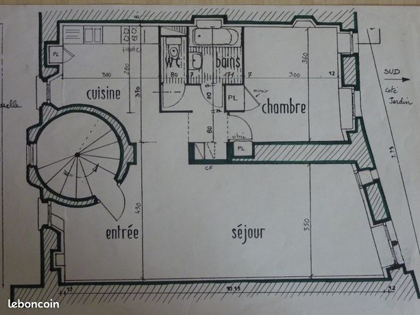 2 pièces 60m2 495 euros