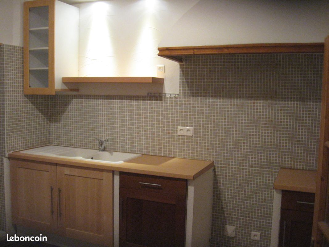 Maison 6 pièces 90 m² · à Saint-André-de-Sangonis · 90 m² · 730 €/mois