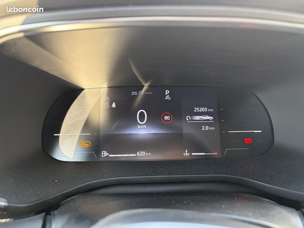 Renault arkana (2) 1.3 mild hybrid 140 evolution edc gsr2 (image 26)