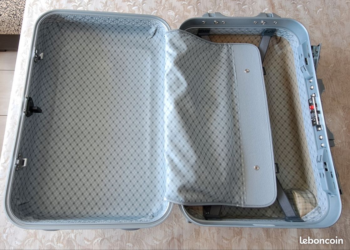 ​Valise rigide cabine President – Serrure à code & clés (image 3)
