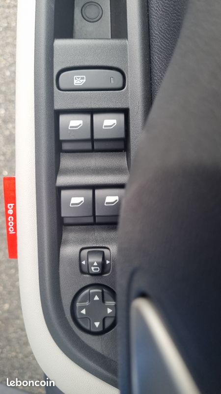 CITROEN C3 Hybride 110 ch Automatique Max (image 18)