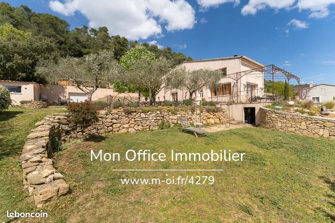 Villa 5 pièces 130 m²
