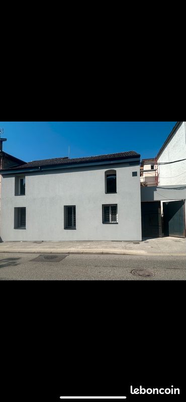 Maison 15 pièces 297 m² · à Valserhône · 297 m² · 486 000 €