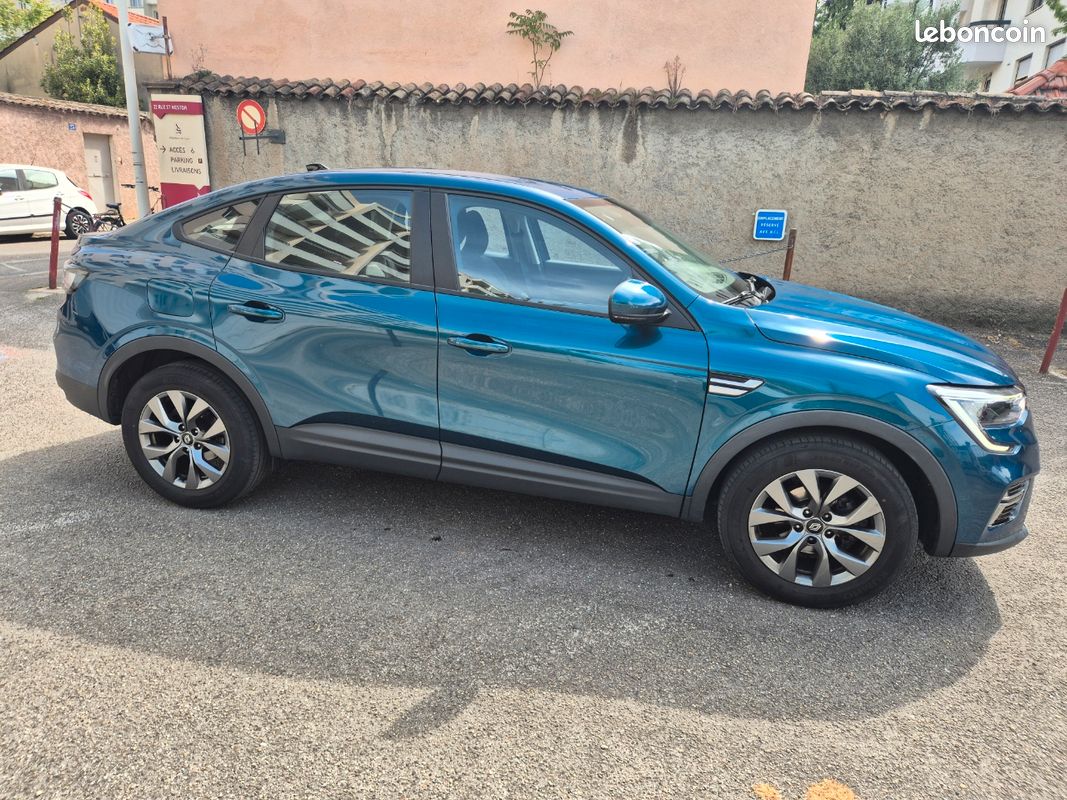 Tres belle Renault Arkana (image 2)