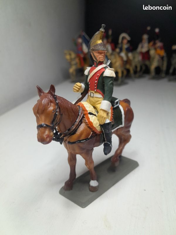 STL file Officier du 20eme Dragon à cheval - 1806 -3D printable model to downl