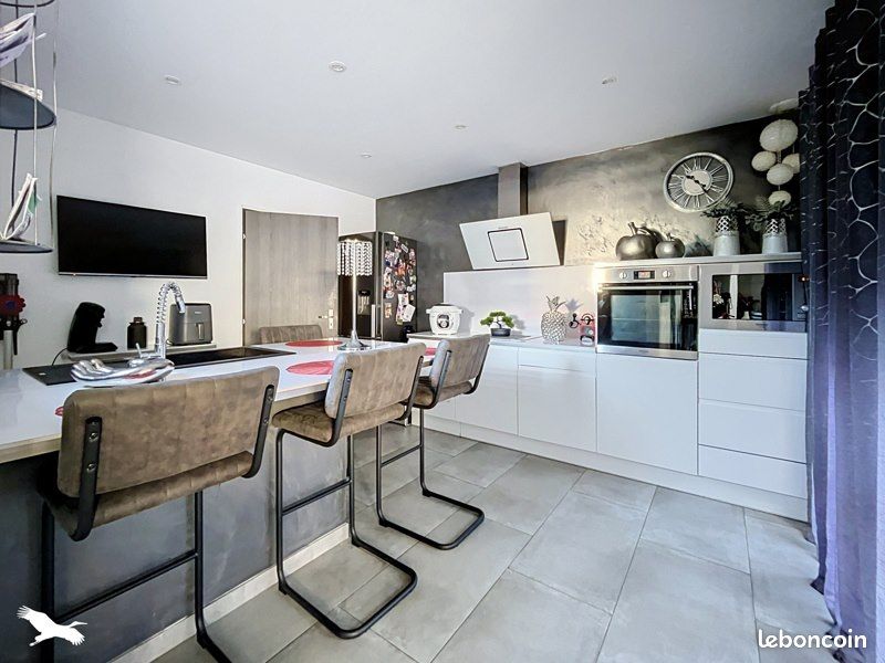Maison 4 pièces 118 m² · à Ferrières · 118 m² · 328 290 €