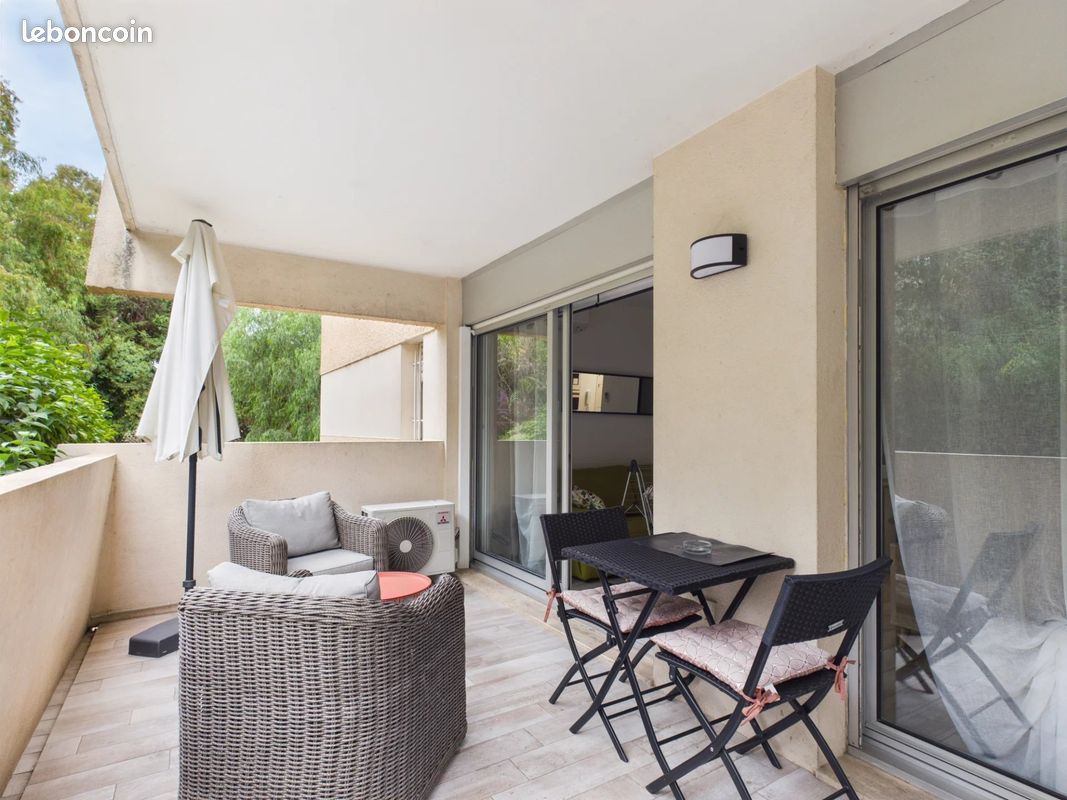 Appartement 1 pièce 27 m² · à Nice · 27 m² · 890 €/mois