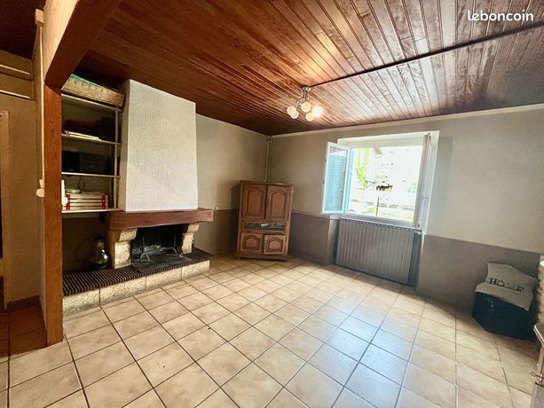 Propriété 4 pièces 111 m²
