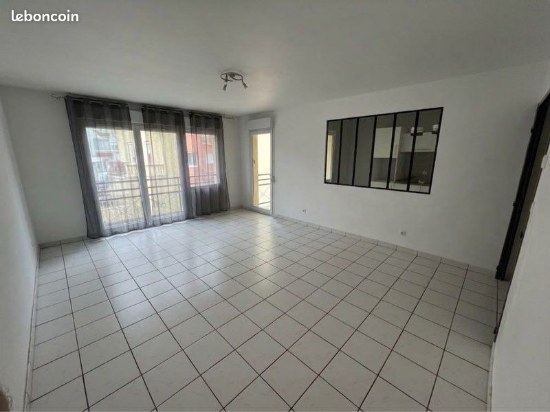 Appartement 4 pièces 88 m² · à Roche-la-Molière · 88 m² · 165 000 €