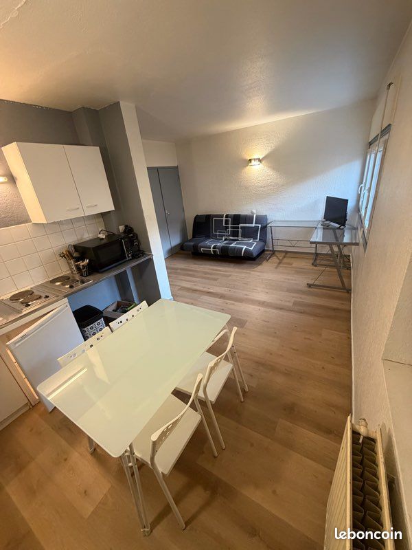 Appartement 1 pièce 24 m² · à Saint-Étienne · 24 m² · 460 €/mois