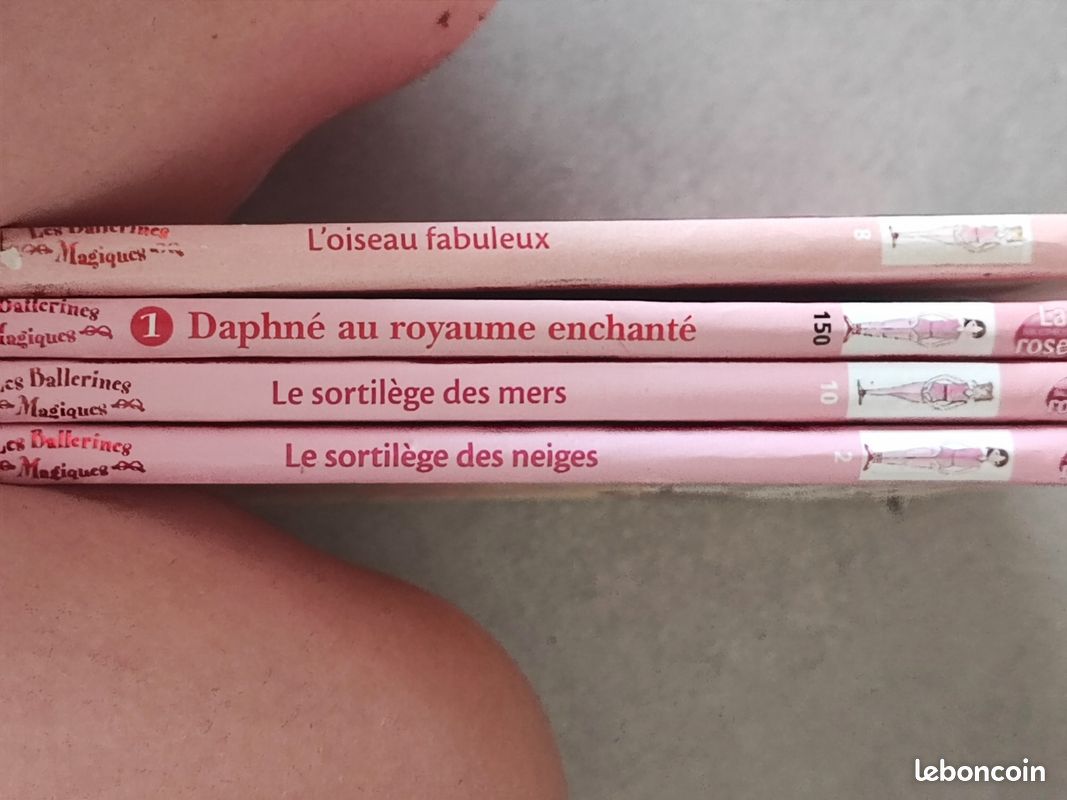 Lot de livres la bibliothèque rose (image 2)